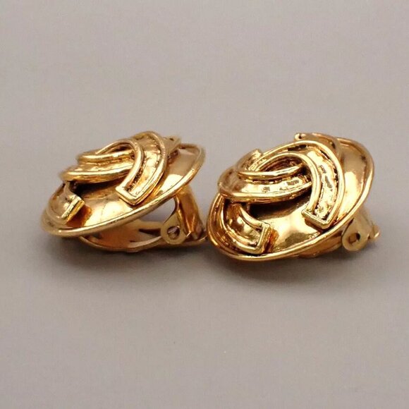 CHANEL CC Logo Round Button Earrings 94P Clip-On Gold France Vintage 8 - Picture 2 of 9